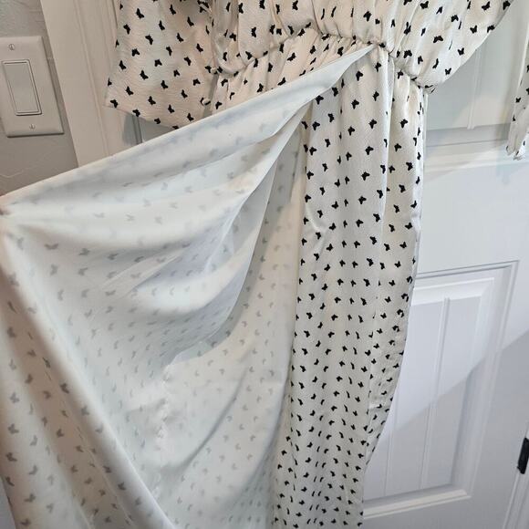 Monique Lhuillier Silk Dress Womens Sz 6 White Butterfly Midi Faux Wrap No Belt - Picture 5 of 16